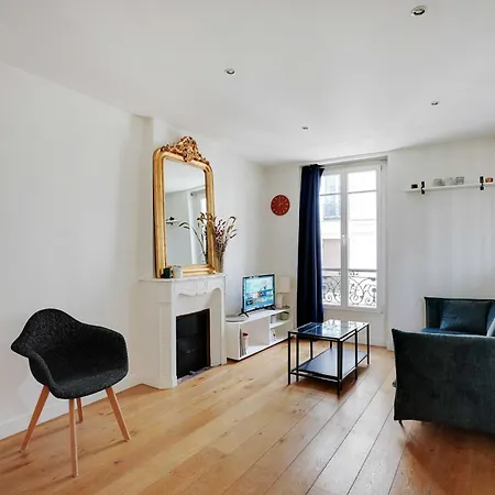 Charming - 2br-4p- Canal Saint-martin Apartment